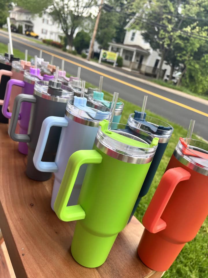 PREORDER: 40 oz Tumbler in Assorted Colors – Simplygingeraccessories