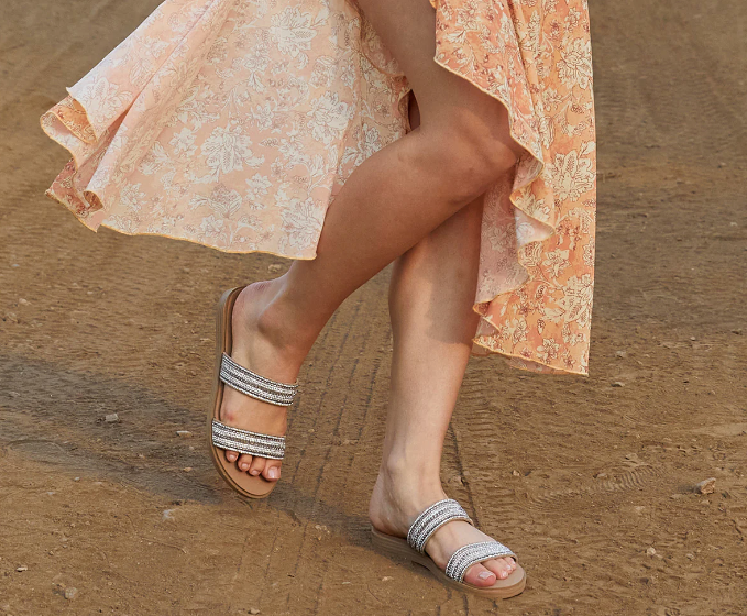 Dahlia Natural Slide Sandal